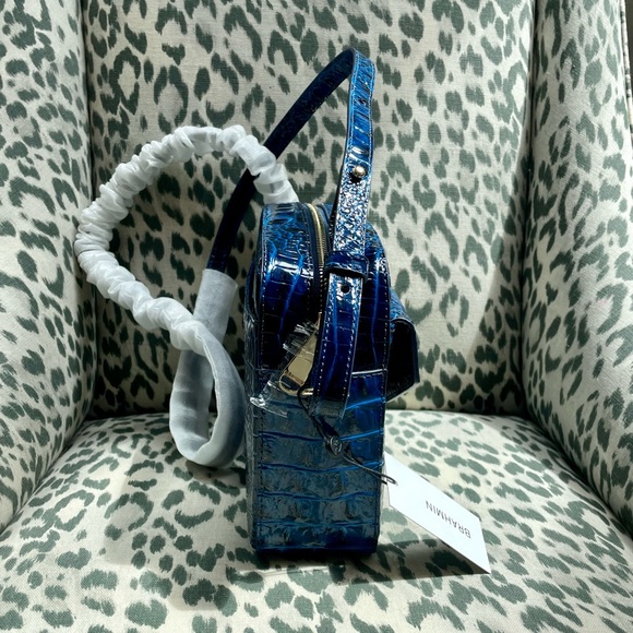 Brahmin Shea Crossbody💙NWT💙 - Picture 15 of 15